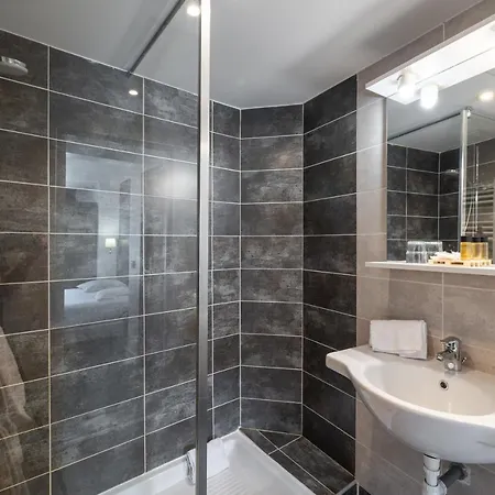 Hoche 2* Κάννες