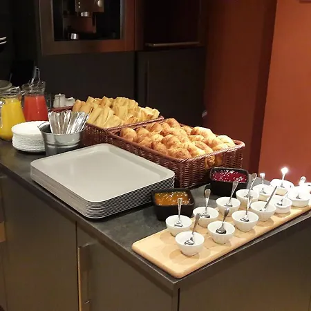 Hotel Hoche 2*
